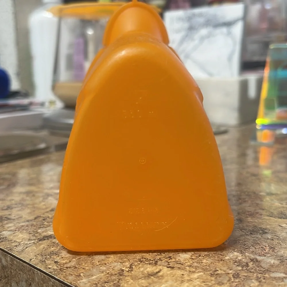 Tupperware Expressions Creamer